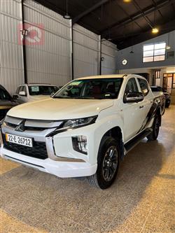 ميتسوبيشي L200